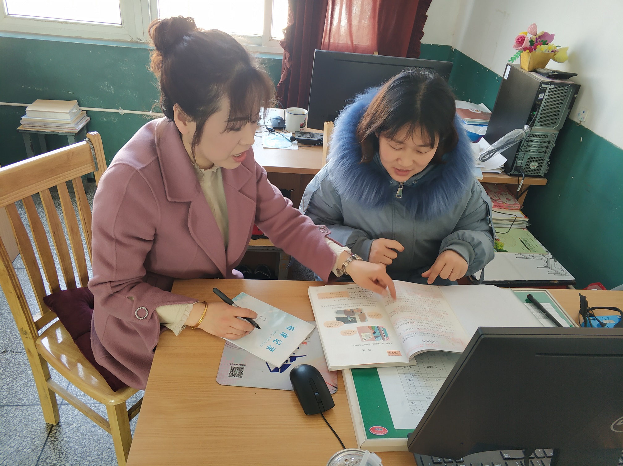 魏老师精心指导青年教师