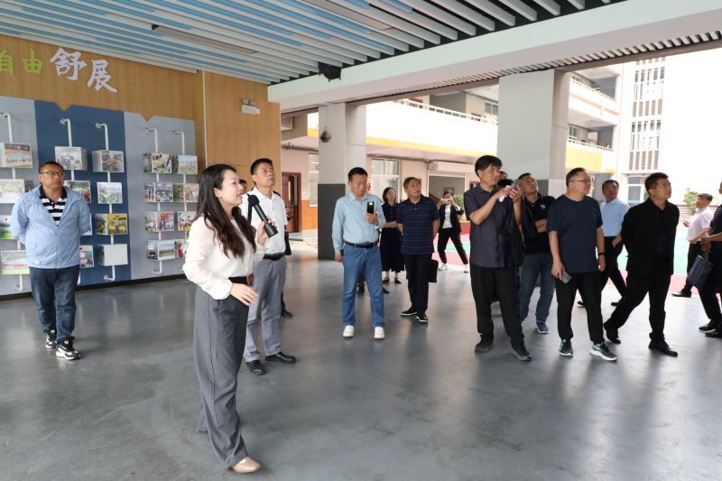 学员们赴徐州市黄山小学开展实地考察